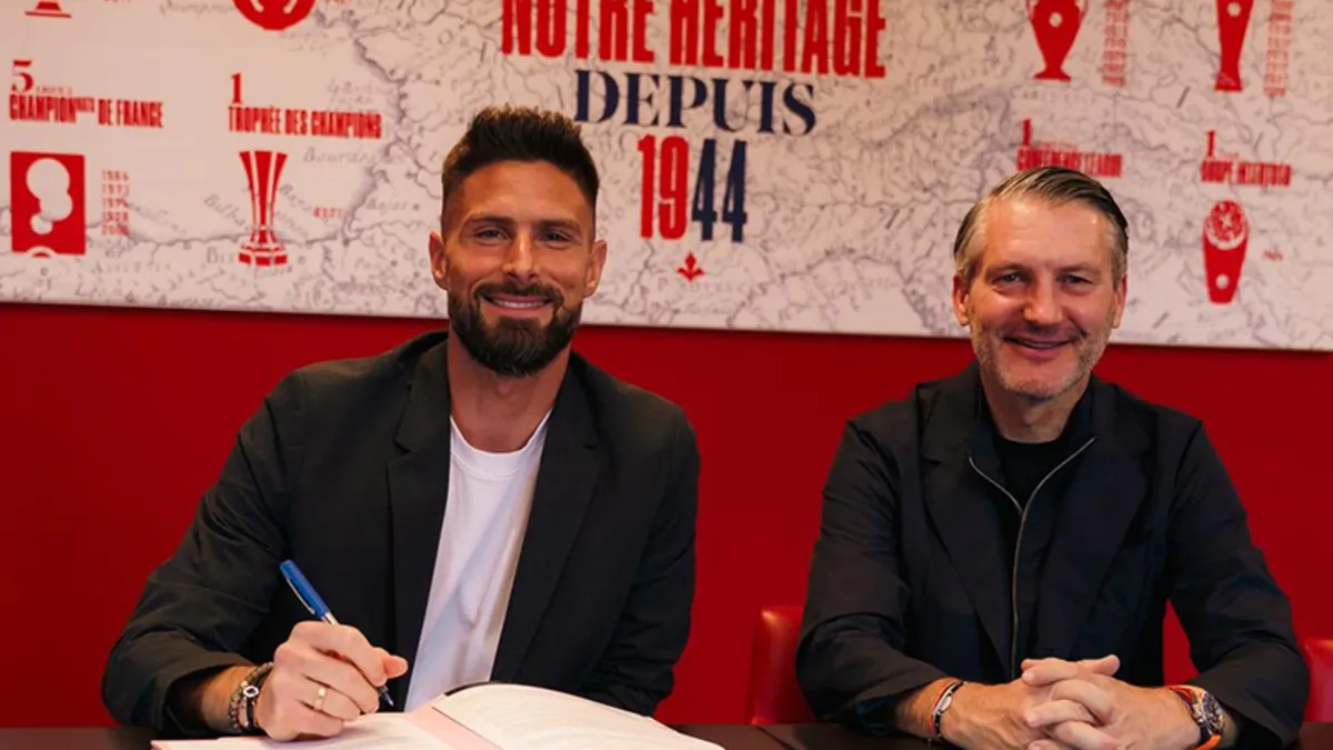39 yaşındaki Olivier Giroud, Lille’de kaldı!