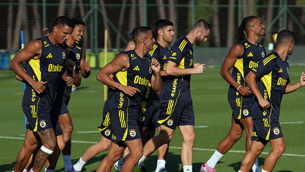 Fenerbahçe'nin kamp ve maç programı belli oldu!