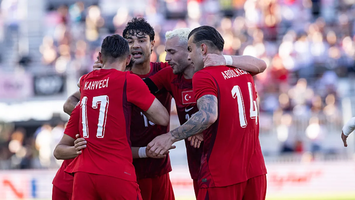 Dünya Kupası’nda Avustralya – Türkiye maçı! A Milli Futbol Takımı’nın muhtemel 11’i
