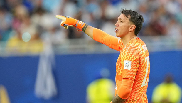Muslera'dan 1 iyi, 1 kötü rekor!